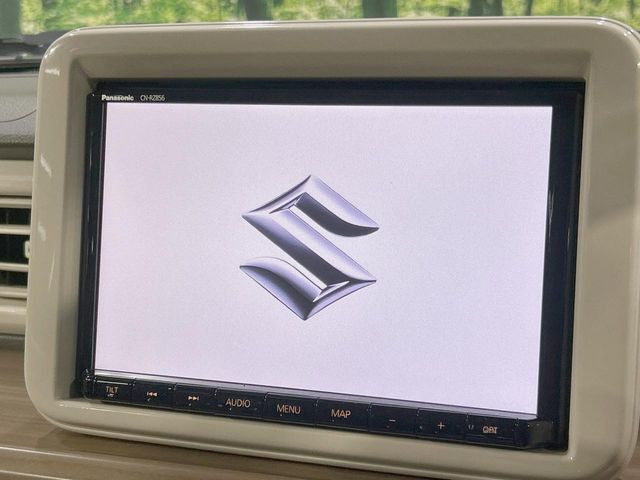 �y����8�^�i�r�z�l�C�̏����i�r�𑕔��B�I�[�f�B�I�@�\���[�����Ă���ABluetooth�ڑ�����΂������̃X�}�z��MP3�v���C���[�̉��y���Đ��\!�����̉^�]������Ɋy�����Ȃ�܂�!!