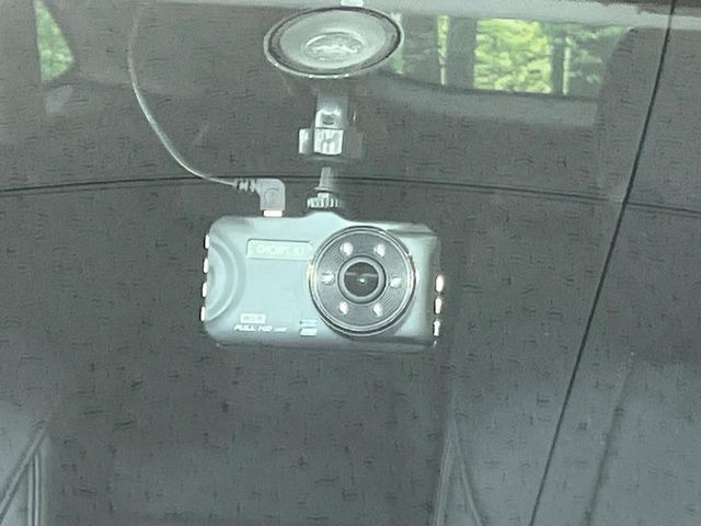 �y�h���C�u���R�[�_�[�z�h���C�u���R�[�_�[����!���s���͂������A������^�]�⎖�̂ɑ��������ہA�f���ŋL�^���A����̃��X�N�ɔ����܂��B���L�^�pSD�J�[�h�͂��q�l�����g�ł��������������K�v������܂��B