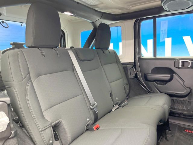 ���㕔���Ȃ��C�ɂȂ�悤�ȃL�Y�E�����ւ��蓙�A�傫�ȃ_���[�W�͂Ȃ��A�ǍD�ȏ�Ԃł��B