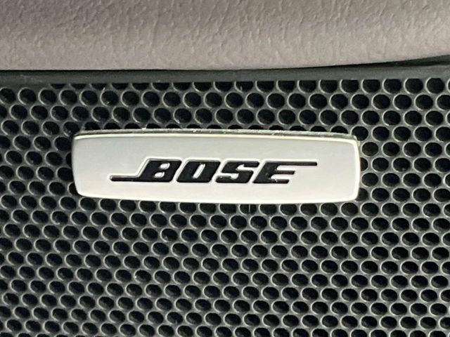 �yBOSE�T�E���h�V�X�e���z���[�J�[�I�v�V�����̍��i�ʃT�E���h�V�X�e���𓋍ځB��p�̃`���[�j���O���{���ꂽ�召�l�X�ȃX�s�[�J�[����ǎ��ȃT�E���h���t�ł��A�Տꊴ���ӂ�鉹����Ԃ����o���܂��B