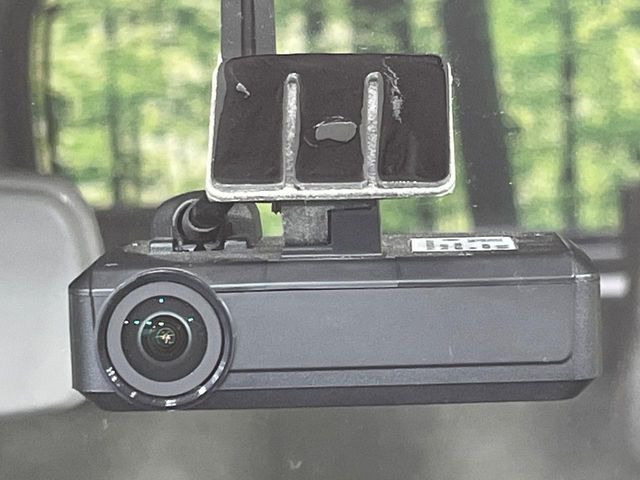 �y�h���C�u���R�[�_�[�z���S�E���S�ȃJ�[���C�t�ɕK�{�̃h���C�u���R�[�_�[�𑕔�!���s���͂������A������^�]�⎖�̂ɑ��������ۂ̏󋵂��f���ŋL�^���A����̃��X�N�ɔ����܂��B