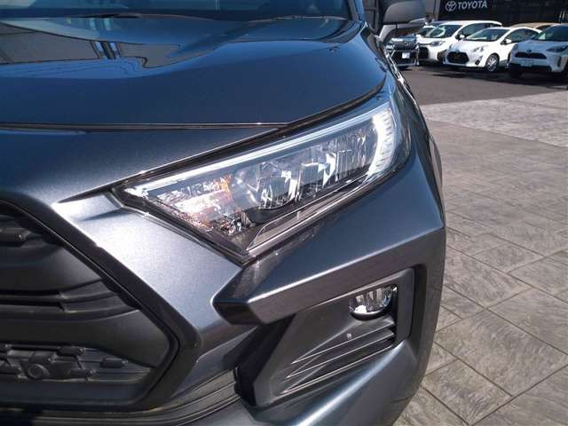 RAV42.0 アドベンチャー オフロードパッケージ II 4WD