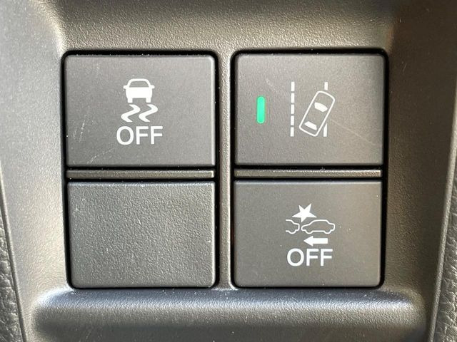 �y�A�_�v�e�B�u�N���[�Y�R���g���[���z�������H�ł̒��������s���y��!!�����ő��x��ۂN���[�Y�R���g���[�����A�Փˌy���V�X�e���ƘA�g���A�O���̎ԗ������m���ĎԊԂ�ۂ悤�ɑ��x���߂��Ă���܂�!!