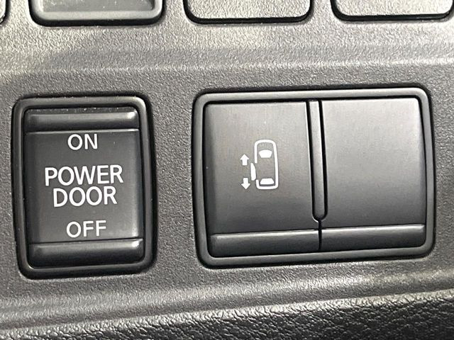 �y�p���[�X���C�h�h�A�z�X�}�[�g�L�[��^�]�Ȃ̃X�C�b�`�ŃX���C�h�h�A�̊J���\���d��������͂����ăh�A���J����K�v�������A���������q�l�ł��A�d���ו��������Ă��鎞�����N�ɊJ���߂ł��܂���