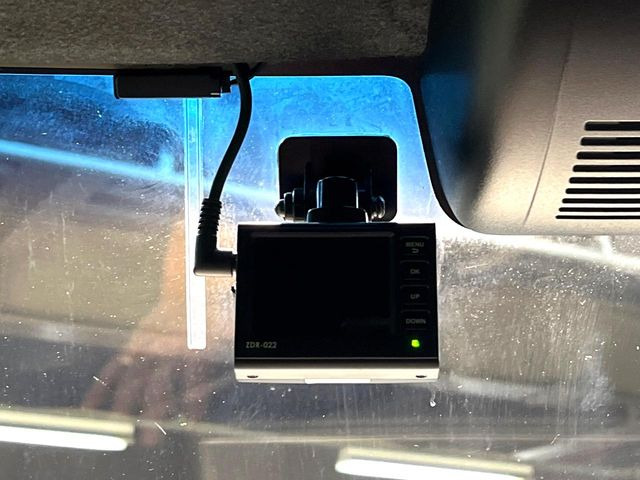 �y�h���C�u���R�[�_�[�z�h���C�u���R�[�_�[����!���s���͂������A������^�]�⎖�̂ɑ��������ہA�f���ŋL�^���A����̃��X�N�ɔ����܂��B���L�^�pSD�J�[�h�͂��q�l�����g�ł��������������K�v������܂��B