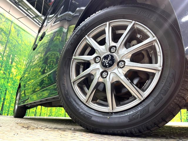 �y�A���~�z�C�[���z�O�ςɃ}�b�`�����A���~�z�C�[���𑕒����Ă���܂��B�e��A���~�z�C�[����A�X�^�b�h���X�^�C�����戵�����Ă���܂��B���񂲑��k����������