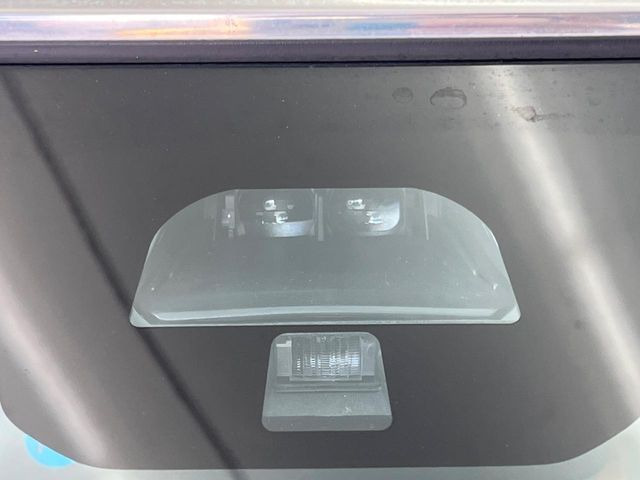 �y�V�e�B�u���[�L�A�N�e�B�u�V�X�e���z�ᑬ���s���ɑO���̎ԗ�����F�����A�Փ˂������Ȏ��͌x��ƃu���[�L�ŏՓˉ���Ɣ�Q�y�����A�V�X�g�B�����S�Ƀh���C�u�����y���݂��������܂��B