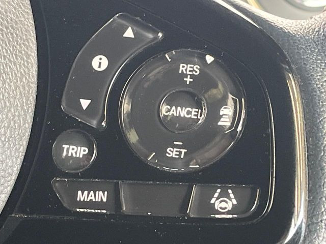 �y�A�_�v�e�B�u�N���[�Y�R���g���[���z�������H�ł̒��������s���y��!!�����ő��x��ۂN���[�Y�R���g���[�����A�Փˌy���V�X�e���ƘA�g���A�O���̎ԗ������m���ĎԊԂ�ۂ悤�ɑ��x���߂��Ă���܂�!!