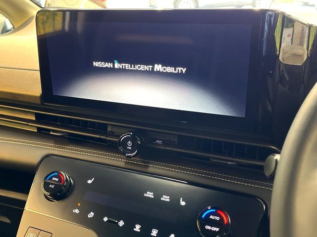 セレナ1.4 e-POWER ハイウェイスターV