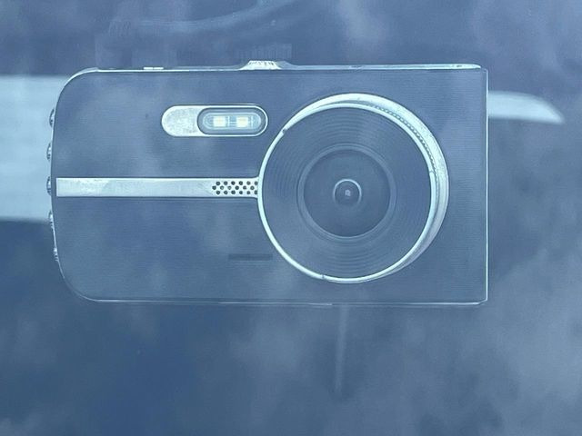 �y�h���C�u���R�[�_�[�z�h���C�u���R�[�_�[����!���s���͂������A������^�]�⎖�̂ɑ��������ہA�f���ŋL�^���A����̃��X�N�ɔ����܂��B���L�^�pSD�J�[�h�͂��q�l�����g�ł��������������K�v������܂��B