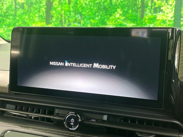 �y����12�C���`�i�r�z�l�C�̏����i�r�𑕔��B�I�[�f�B�I�@�\���[�����Ă���ABluetooth�ڑ�����΂������̃X�}�z��MP3�v���C���[�̉��y���Đ��\!�����̉^�]������Ɋy�����Ȃ�܂�!!