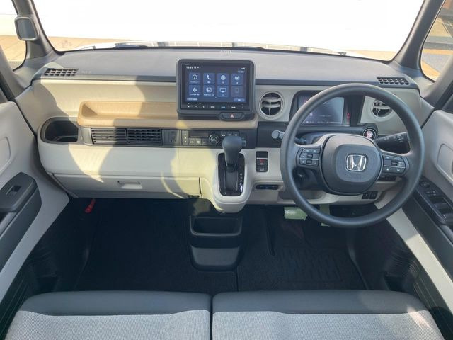 N-BOXベースグレード