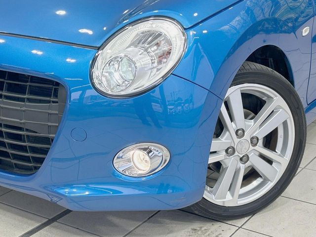 �yLED�w�b�h���C�g�z���V����ԑ��s�����ǍD�Ȏ��E���m�ۂ����S���ĉ^�]�ł��鍂�P�xLED�w�b�h���C�g�𑕔�!�_�����x�������A����d�͂��}�����Ă��܂��B