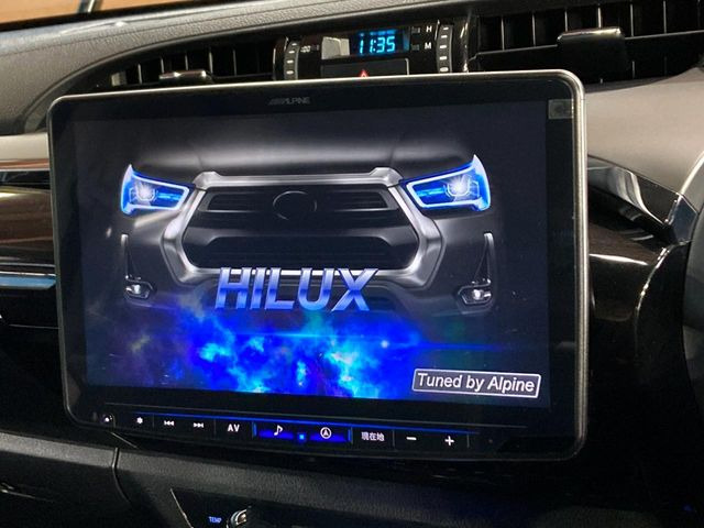 【BIG-X11インチナビ】人気の大画面BIG-Xナビを装備。専用設計で車内の雰囲気にマッチ!ナビ利用時のマップ表示は見やすく、テレビやDVDは臨場感がアップ!いつものドライブがグッと楽しくなります♪