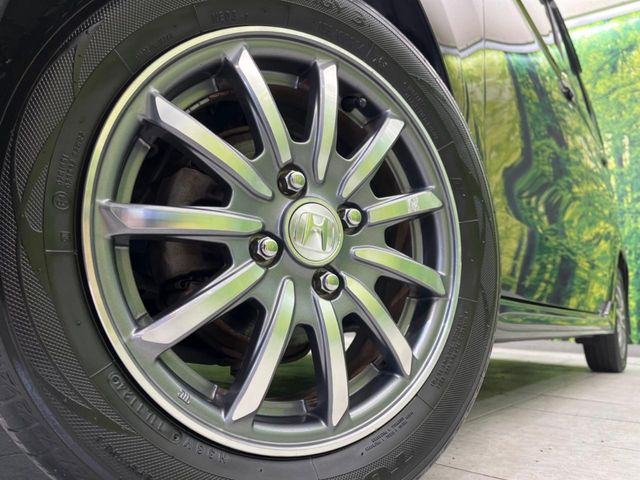 �y����14�C���`�A���~�z�C�[���z�O�ςɃ}�b�`���������A���~�z�C�[���𑕒����Ă���܂��B�e��ЊO�A���~�z�C�[����A�X�^�b�h���X�^�C�����戵�����Ă���܂��B���񂲑��k����������