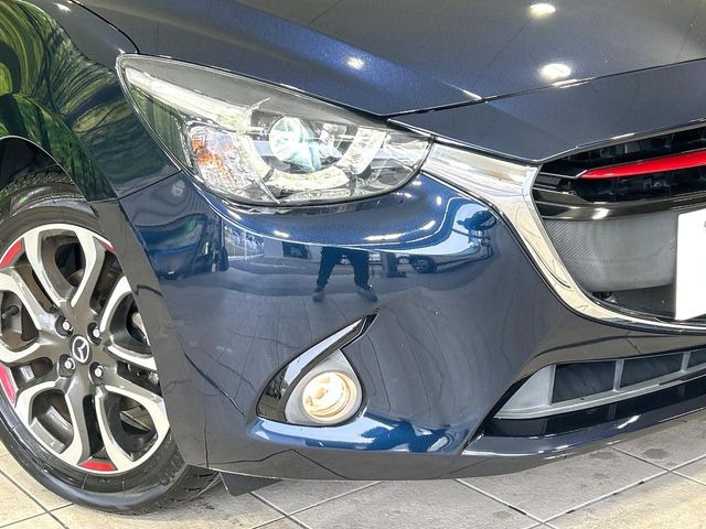 �yLED�w�b�h���C�g�z���V����ԑ��s�����ǍD�Ȏ��E���m�ۂ����S���ĉ^�]�ł��鍂�P�xLED�w�b�h���C�g�𑕔�!�_�����x�������A����d�͂��}�����Ă��܂��B