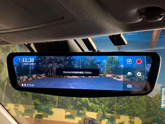 【ドライブレコーダー】ドライブレコーダー装備!走行中はもちろん、あおり運転や事故に遭遇した際、映像で記録し、万一のリスクに備えます。※記録用SDカードはお客様ご自身でご準備いただく必要があります。