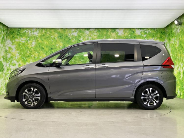 フリード1.5 クロスター