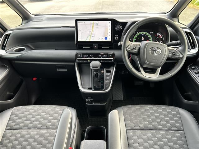 ヴォクシー2.0 S-Z