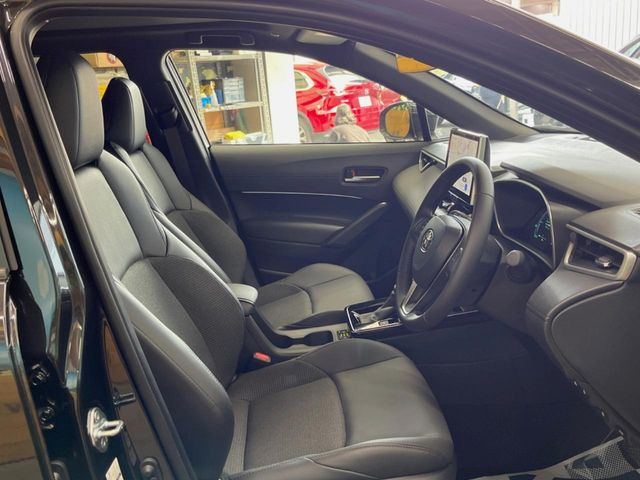 �y���烌�U�[�V�[�g�z����̂ӂ���肪�e�ՂŃ����e�i���X�����ȒP�ȁA�@�\���ɗD��鍇����v���̗p�����㎿�ȃV�[�g�ł��B����S�n���悭�A���������ӂ��S�n�ǂ��ԓ���Ԃ����o���Ă���܂��B