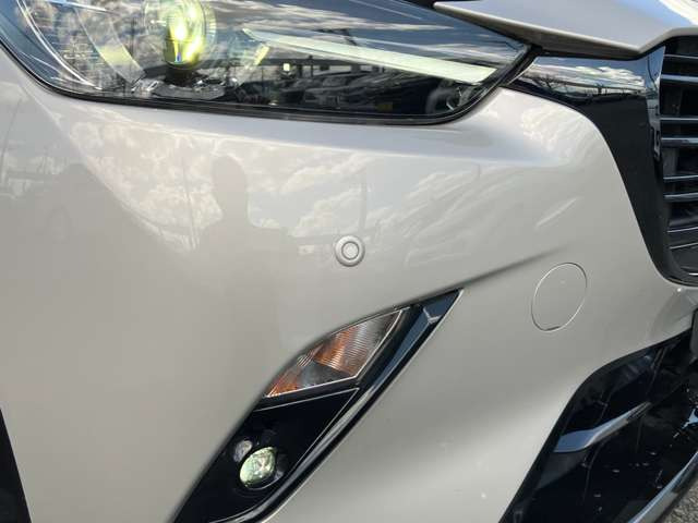 �t�����g�N���A�����X�\�i�[