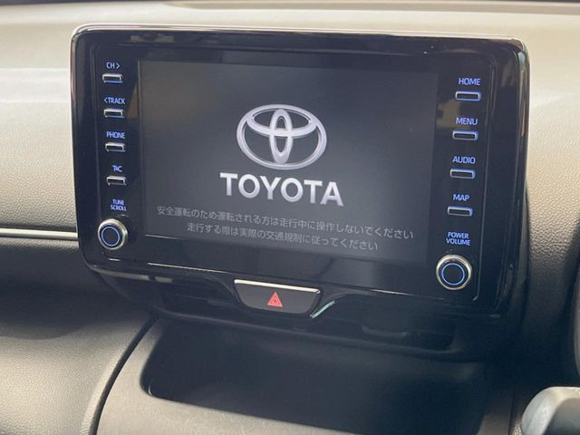 �y8�C���` �f�B�X�v���C�I�[�f�B�I�z���ʂ̃f�B�X�v���C��AppleCarPlay��AndroidAuto�����p�\�B�傫�ȉ�ʂŃX�}�z�i�r�A�v���������p���������܂���