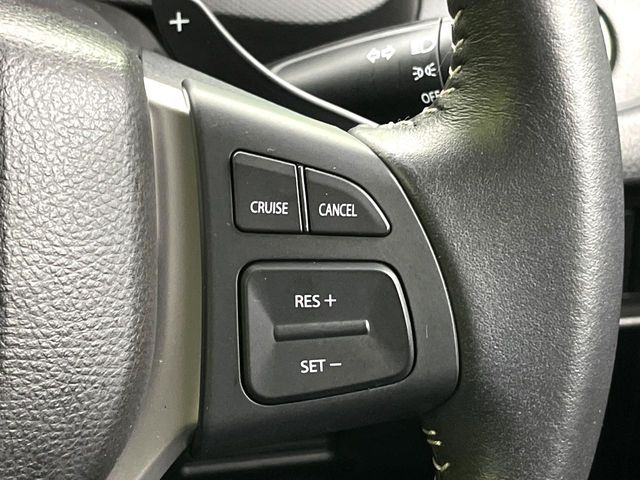 �y�N���[�Y�R���g���[���z�������H�����N���N���s�B�A�N�Z���𗣂��Ă���葬�x�ő��s���ł��A�������^�]���̕��S���y��!�����E�������ȒP�ȃX�C�b�`����Œ����ł��܂��B