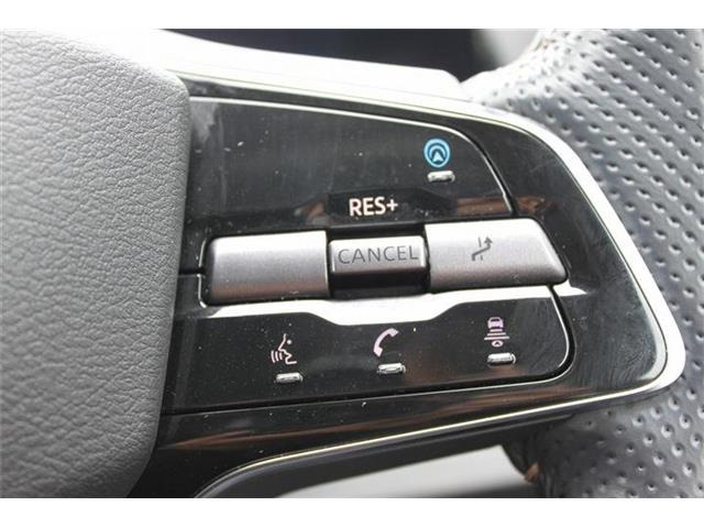 弊社はあいおいニッセイ同和損保代理店です。全営業社員が保険の募集人資格を取得しております。お気軽にご相談ください。