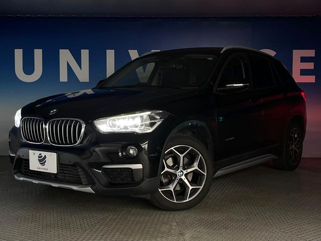 ●LEDヘッドライト:夜間走行時も良好な視界を確保し安心して運転できる高輝度LEDヘッドライトを装備!点灯速度が早く、消費電力も抑えられています。