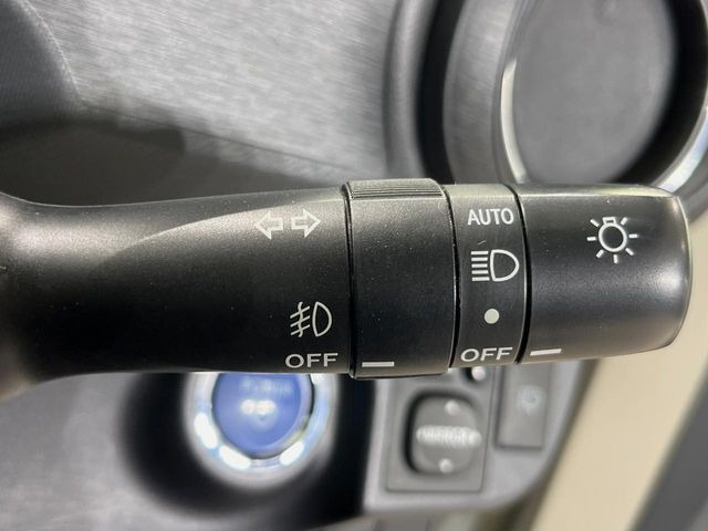 �y�I�[�g���C�g�z����̖��邳�ɉ����Ď����Ńw�b�h���C�g�̓_���E�������ł���@�\�ł�!���C�g�̕t���Y��E�����Y��Ȃǂ������Ȃ�A�J�̓���[���̑��s�����S!�g���l���ʉߎ����֗��ł���