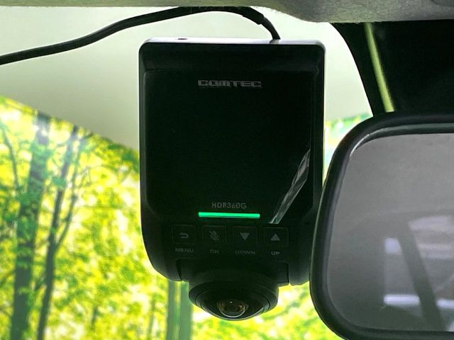 �y�h���C�u���R�[�_�[�z�h���C�u���R�[�_�[����!���s���͂������A������^�]�⎖�̂ɑ��������ہA�f���ŋL�^���A����̃��X�N�ɔ����܂��B���L�^�pSD�J�[�h�͂��q�l�����g�ł��������������K�v������܂��B