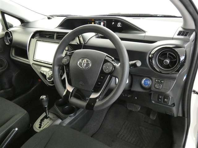 アクア1.5 S スタイルブラック