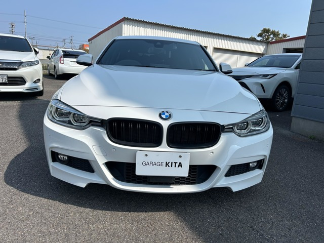 3シリーズセダン320i Mスポーツ