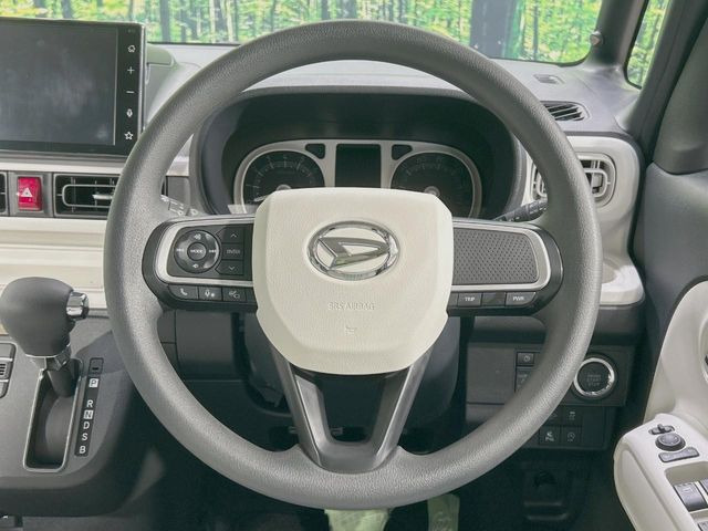 �y�X�e�A�����O�X�C�b�`�z�^�]���A�O������ڐ������炷���ƂȂ��A�I�[�f�B�I���̑��삪�\�ȕ֗��@�\!���S&���K�ȃh���C�u�����o���Ă���܂���