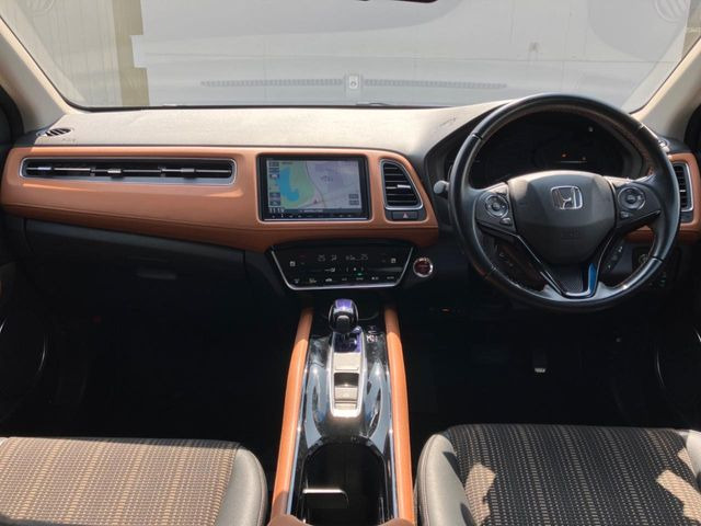 ヴェゼル1.5 ハイブリッド Z ホンダセンシング