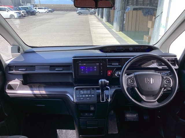 ステップワゴン1.5 スパーダ クールスピリット