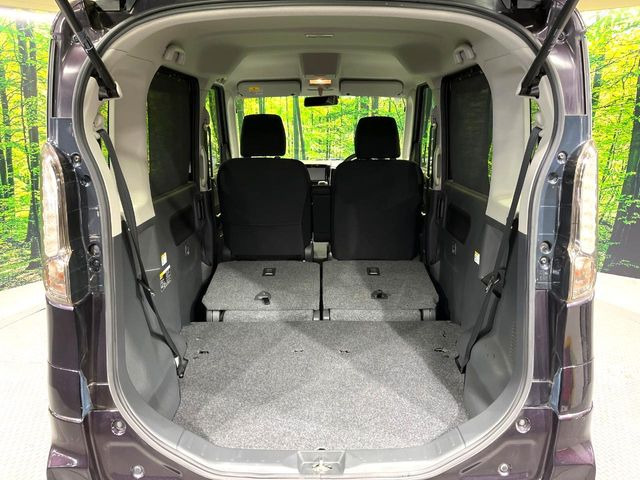 ���i�̂���������ʋ΁A���}���ɏ\���ȉ׎��X�y�[�X���m�ۂ��Ă���܂��B�Z�J���h�V�[�g��|���ƁA�傫�ȉו��̐ύڂ��\�ł���