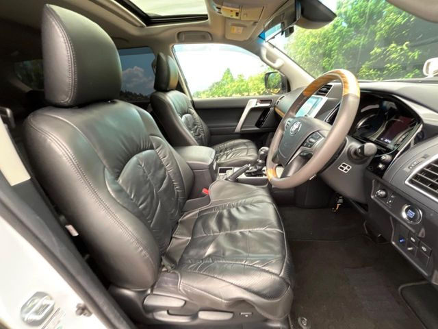 �^�]�ȃV�[�g���͎g�p�������Ȃ��A�ǍD�ȏ�ԂƂȂ��Ă��܂��B���J�Ɏg���Ă������Ƃ��悭�킩��܂��ˁB