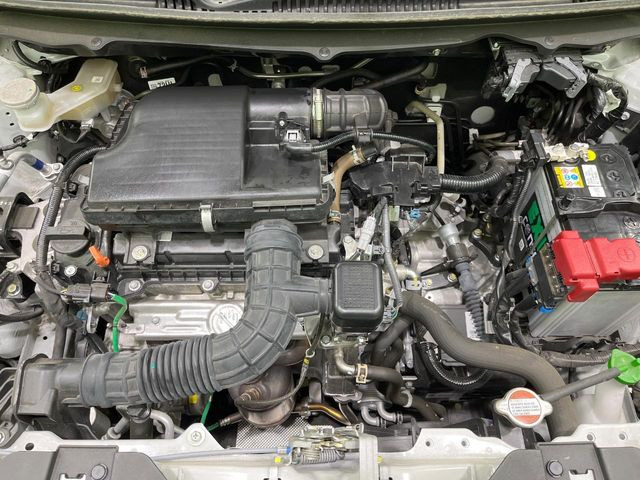 ☆全国のネクステージからお取り寄せが可能※!遠方の店舗に展示してあるクルマが気になる場合も、最寄りの店舗でご覧いただくことが可能です!是非私たちに要望をお聞かせください!※別途費用