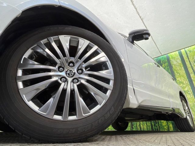 �y�O���[�h��p����19�C���`�A���~�z�C�[���z�f�U�C�����̍��������A���~�z�C�[���𑕒����Ă���܂��B�e��ЊO�A���~�z�C�[����A�X�^�b�h���X�^�C�����戵�����Ă���܂��B���񂲑��k����������