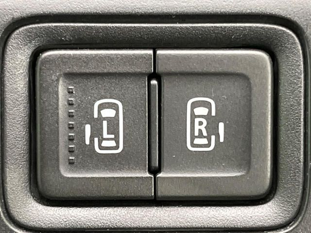 �y�����p���[�X���C�h�h�A�z�X�}�[�g�L�[��^�]�Ȃ̃X�C�b�`�Ō�ȗ����X���C�h�h�A�̊J���\���d��������͂����ăh�A���J����K�v�������A�����Ȃ��q�l�ł��ȒP�ɊJ���߂ł����K�ł���