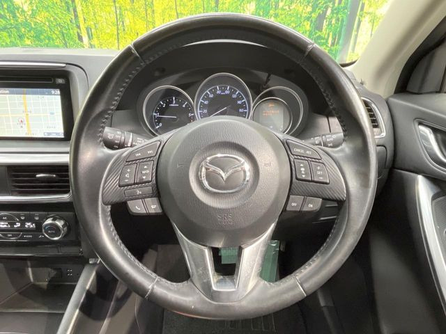 �y�����v�����X�e�A�����O�z�㎿�Ȋv���g�p���邱�ƂŁA��ɂ����������݂ƂĂ��^�]���₷���n���h���ł���