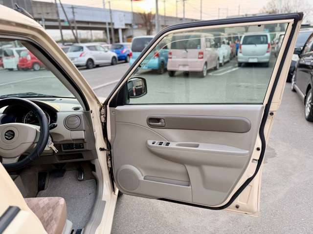 ���荠���i�̌y�����Ԃ���R���p�N�g�J�[�E�~�j�o���ȂǑ��ʂȃ��C���i�b�v�ł��q�l�����҂����Ă���܂�!