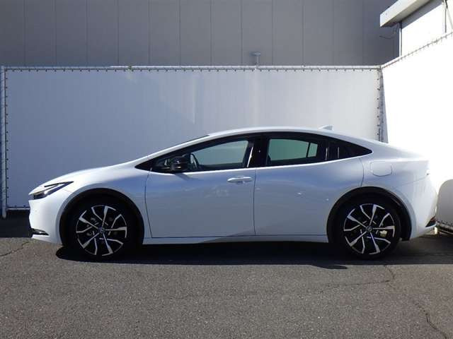 プリウス2.0 プラグインハイブリッド Z