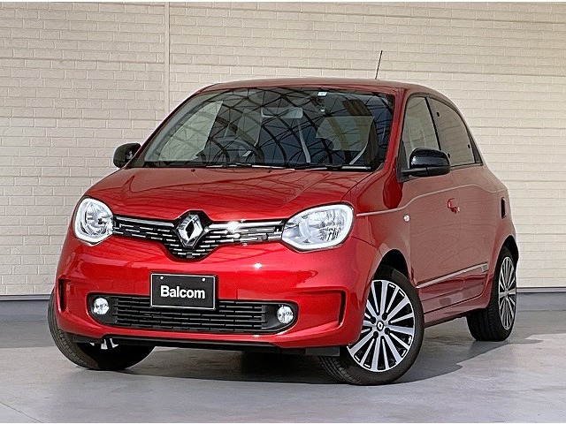 トゥインゴインテンス