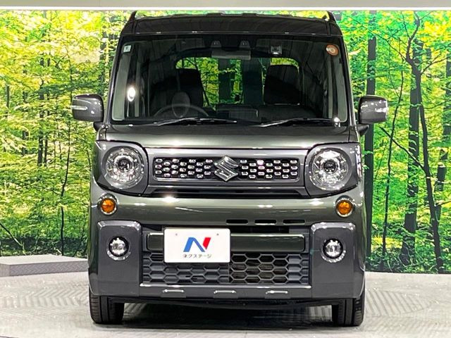 弊社では、全車『修復歴なし』のお車のみ取り扱っております。専任バイヤーによる厳選した仕入れの後、入庫後の車両チェックを行い、ネクステージが認定した高品質な中古車をご提供しております。