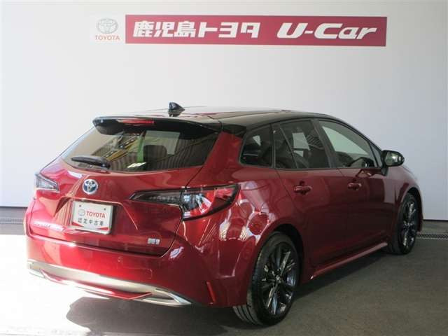 カローラツーリング1.8 ハイブリッド W×B