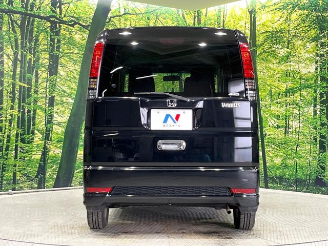 安心の最長10年・走行無制限保証(有償)をご用意。保証内容も充実はもちろん、無料点検&オイル交換や、年中無休の全国・24時間ロードサービスも付帯されておりますのでご安心下さい。