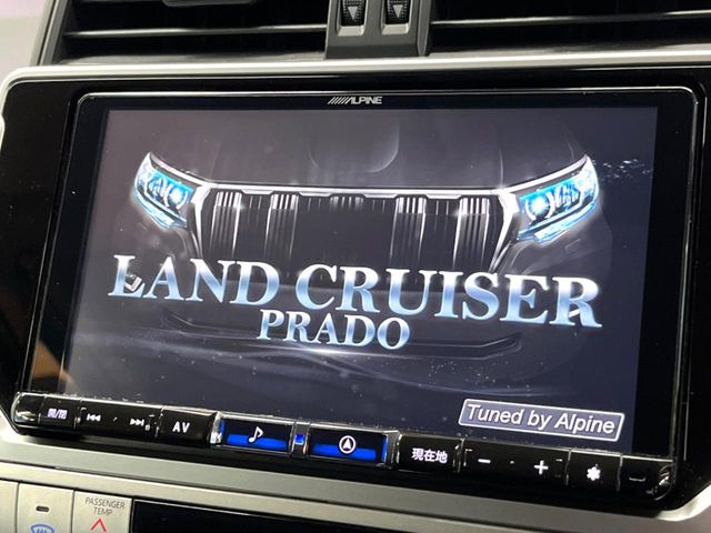 【BIG-X9インチナビ】人気の大画面BIG-Xナビを装備。専用設計で車内の雰囲気にマッチ!ナビ利用時のマップ表示は見やすく、テレビやDVDは臨場感がアップ!いつものドライブがグッと楽しくなります♪