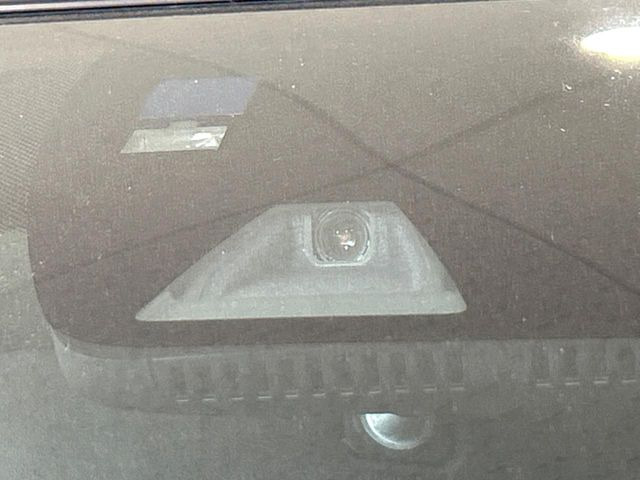 �y�X�}�[�g�V�e�B�u���[�L�T�|�[�g�z�ᑬ���s���ɑO���̎ԗ�����F�����A�Փ˂������Ȏ��͌x��ƃu���[�L�ŏՓˉ���Ɣ�Q�y�����A�V�X�g�B�����S�Ƀh���C�u�����y���݂��������܂��B